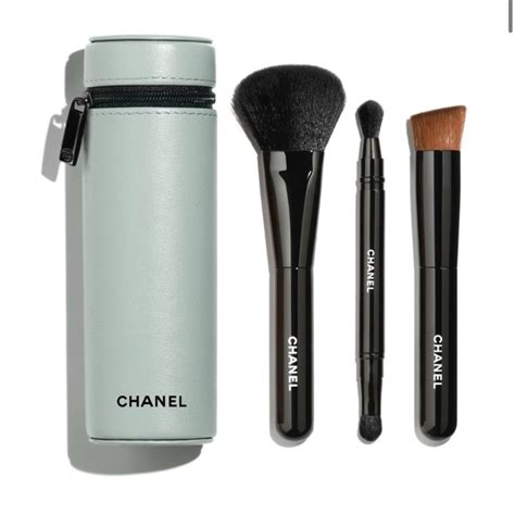 chanel christmas brush set 2015|CHANEL Brush Limited Edition Makeup Brush Set 2015 .